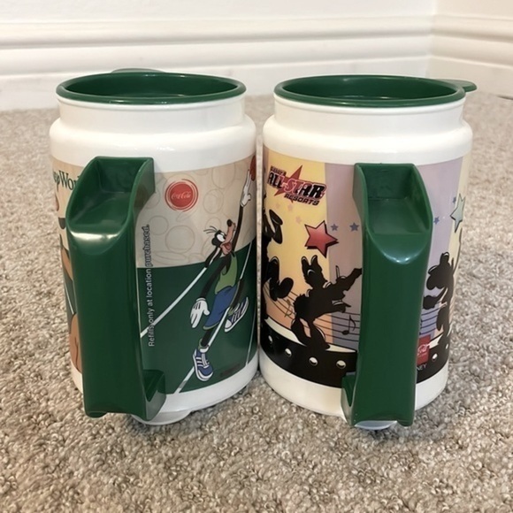 Vintage Walt Disney World Resort Insulated Coffee Mugs With Lids - Picture 4 of 6
